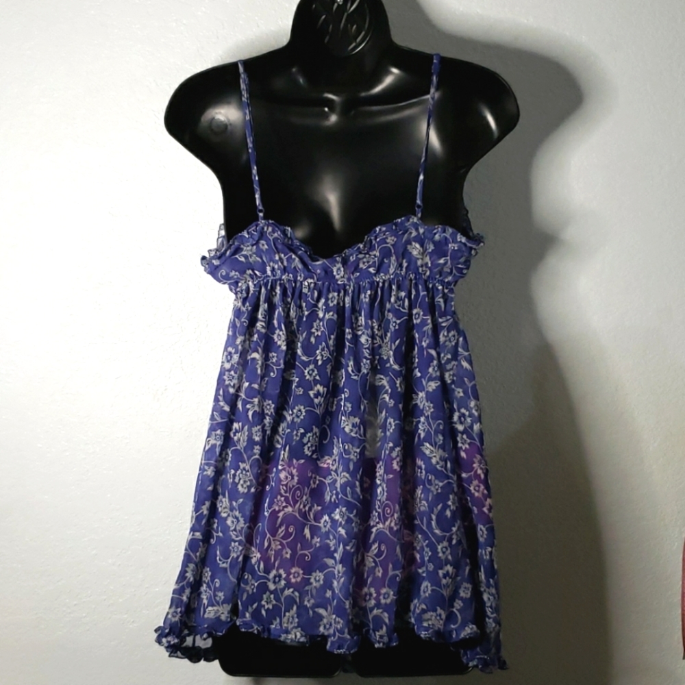 Victoria's Secret Medium - Picture 3 of 6
